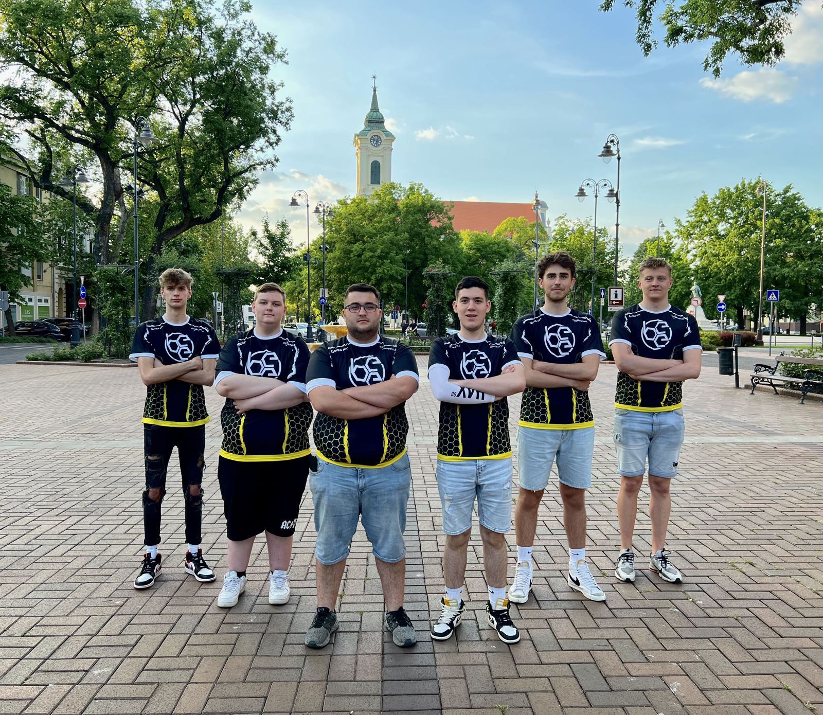 A BEE R6-csapata a 2022-es bootcampen